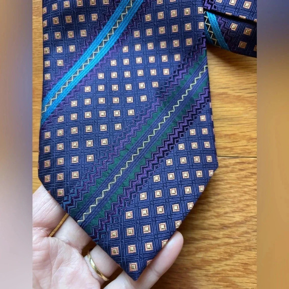 DANIEL DE FASSON Handmade 100% Silk Tie Men's Purple Blue Abstract Necktie - Picture 5 of 5